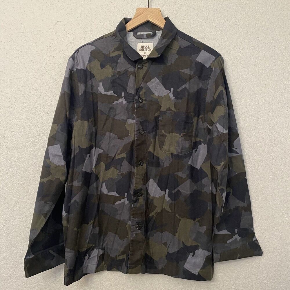 NWT Blake Shelton Lands End Cammo Shirt Mens Med Long Sleeve Buttons